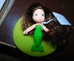 sea wees green shelly view